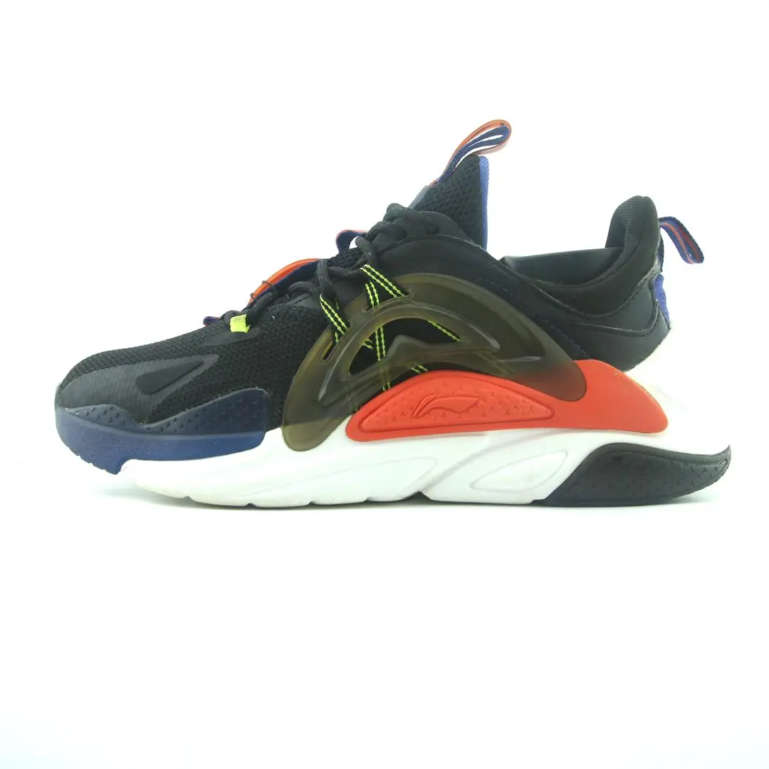 Li-Ning Xinghuo Sport Leisure 1