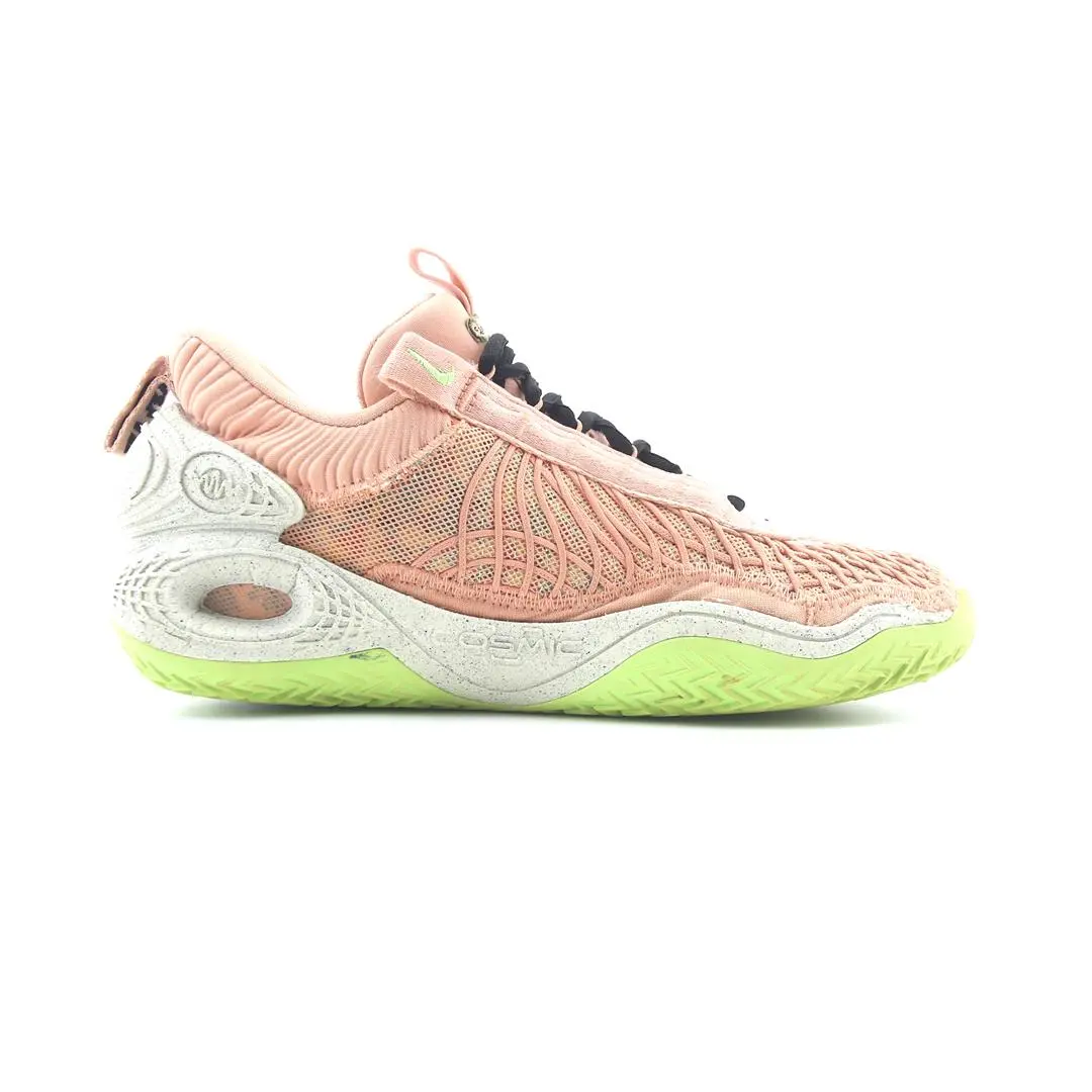 Nike Cosmic Unity 2