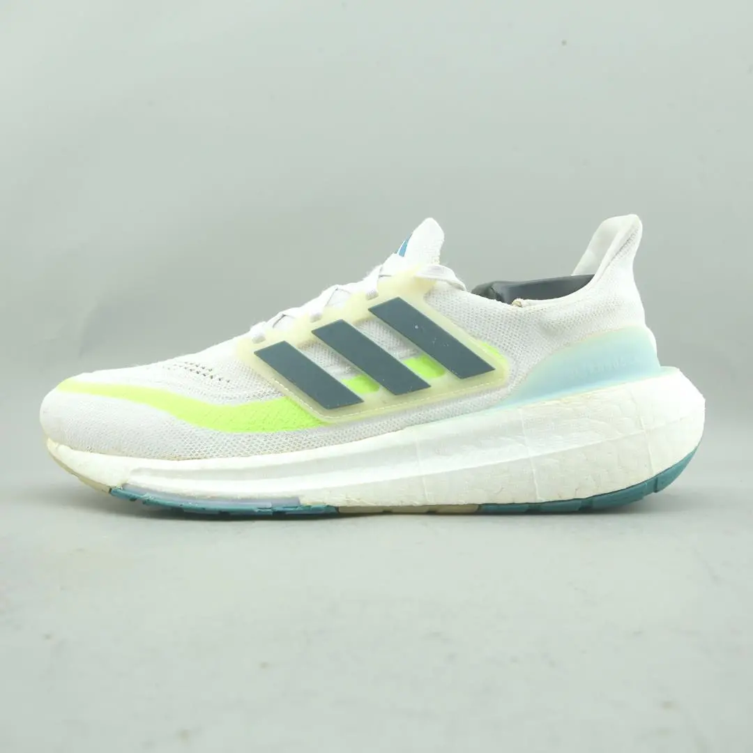 Adidas  Ultra Boost Light 1