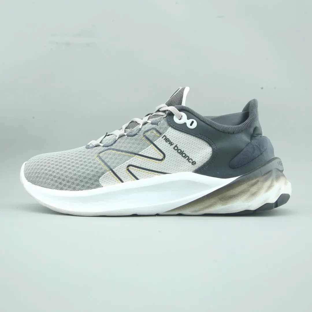 New Balance Fresh Foam Roav V2 1