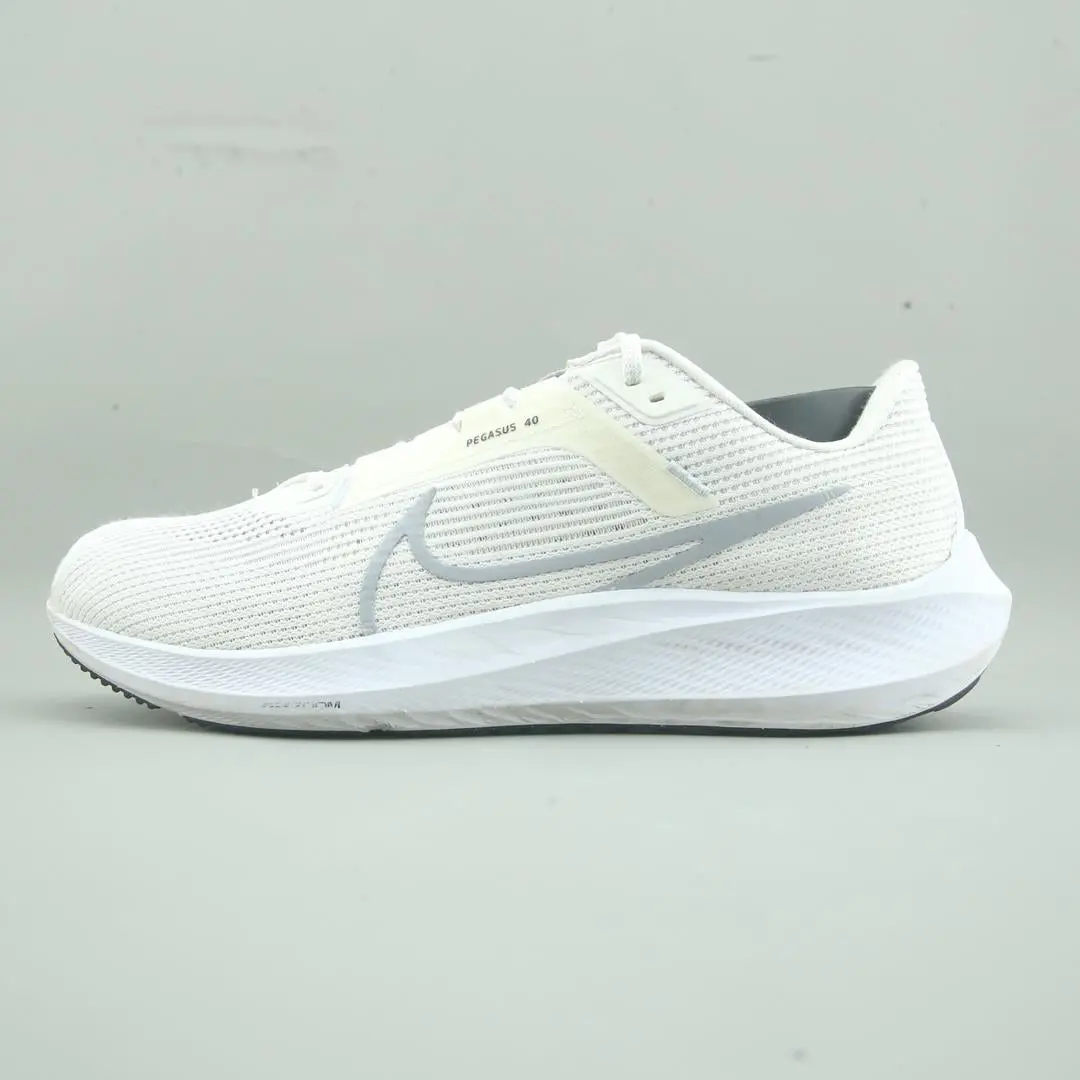 Nike Air Zoom Pegasus 40 1
