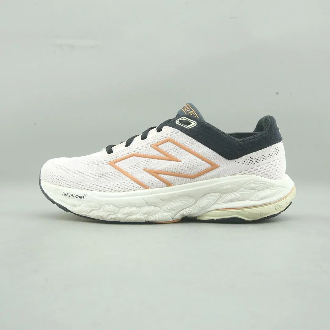 New Balance Fresh Foam X 860V14 1