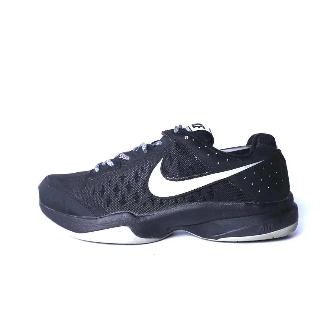 Nike Air Cage Court 1