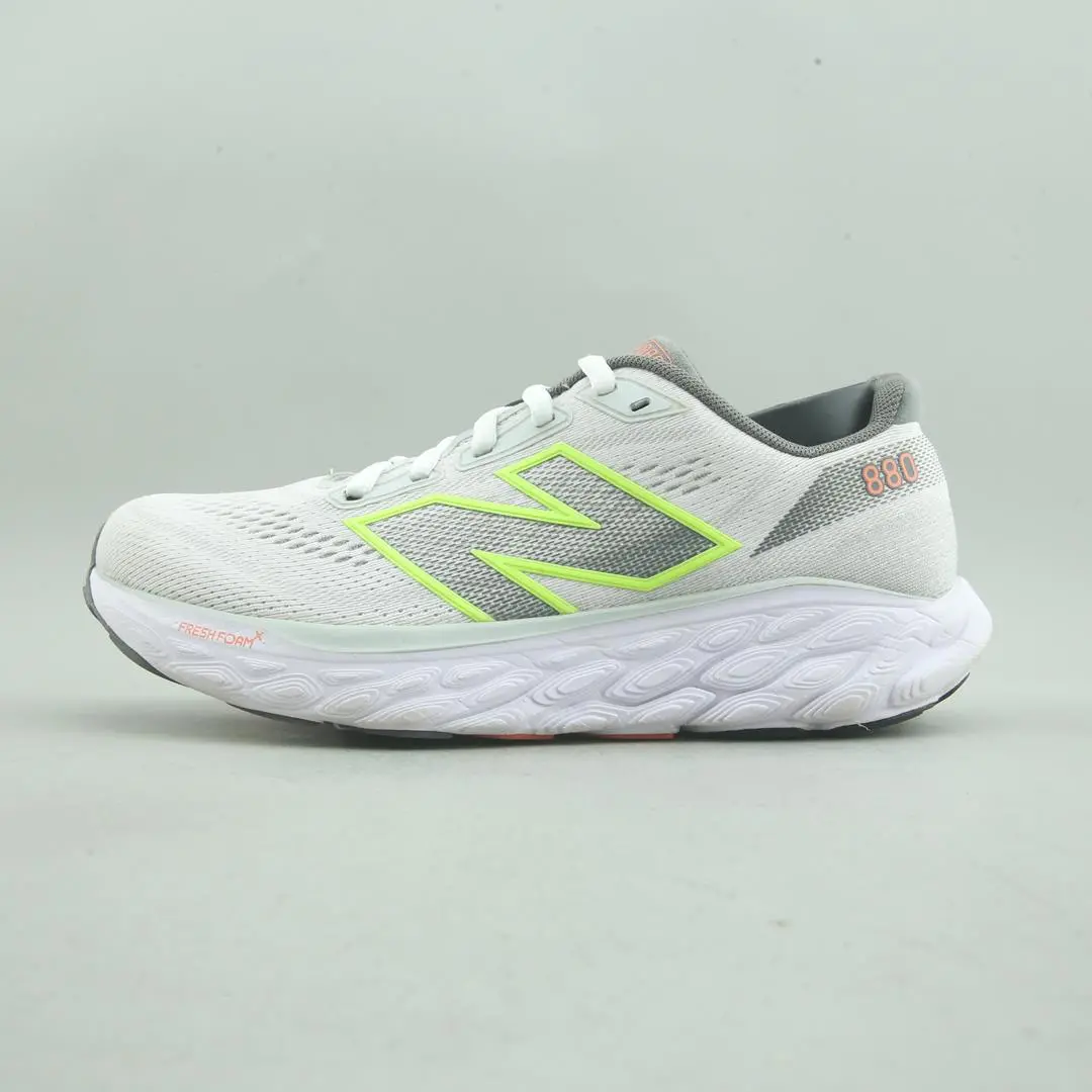 New Balance Fresh Foam X 880V14 1