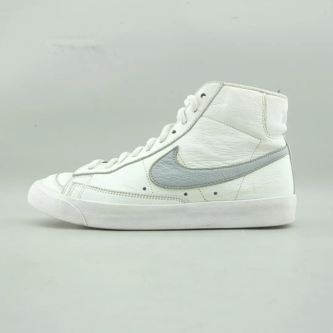 Nike Blazer Mid 1977 1