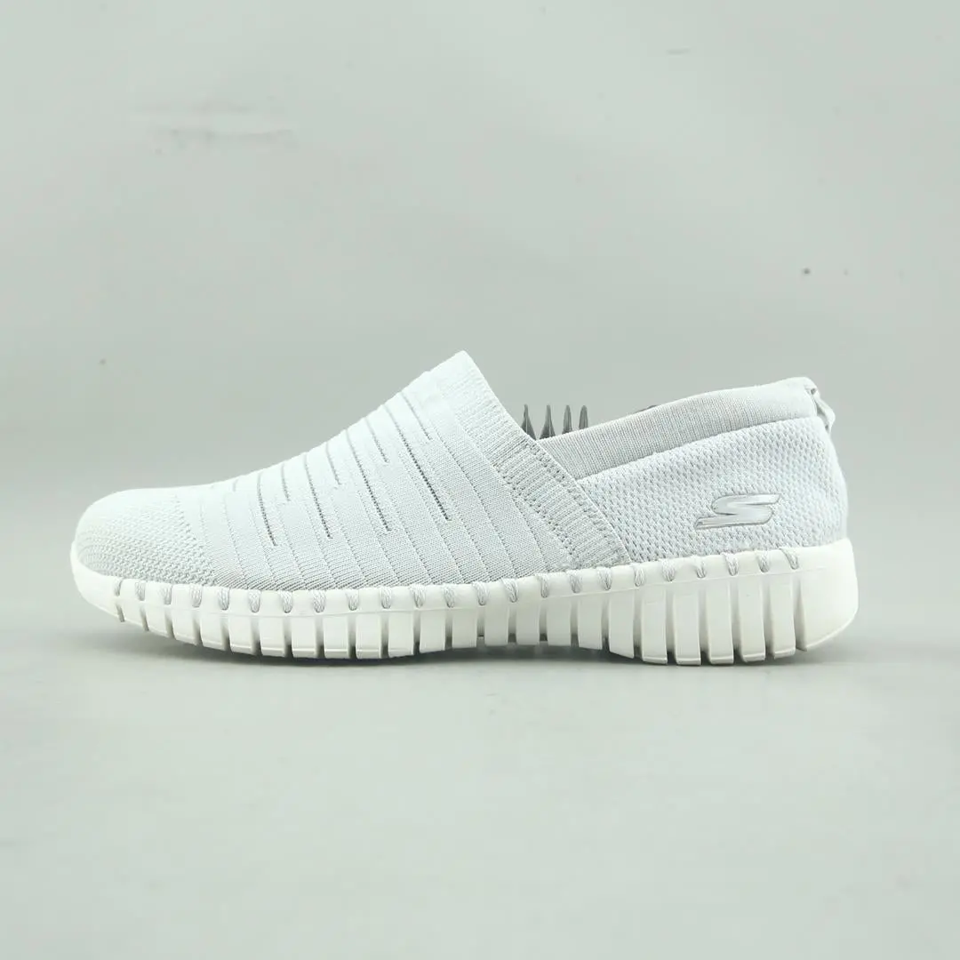 Skechers Go Walk Smart - Wise 1