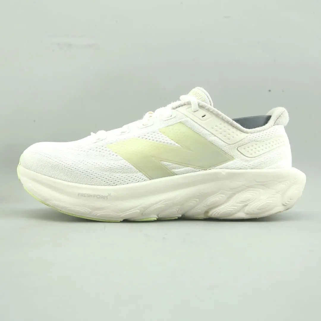 New Balance  Fresh Foam X 1080 V13 1