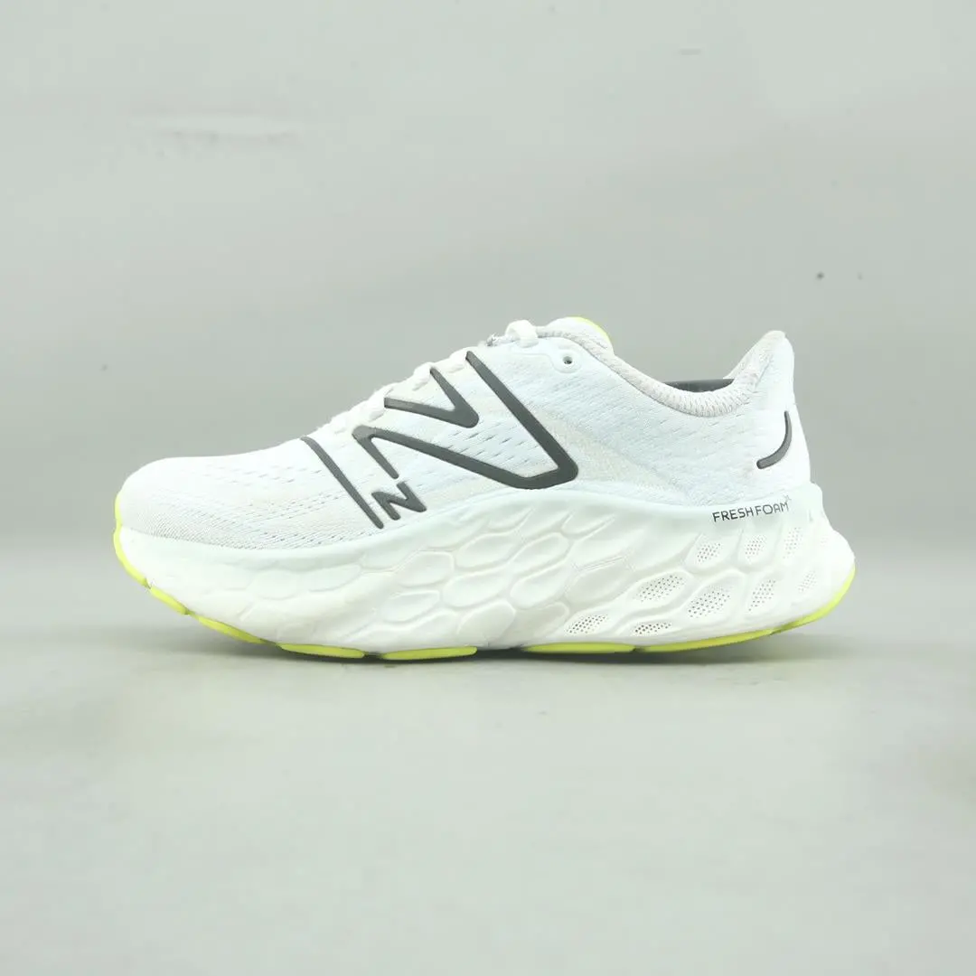 New Balance  Fresh Foam X More V4 1