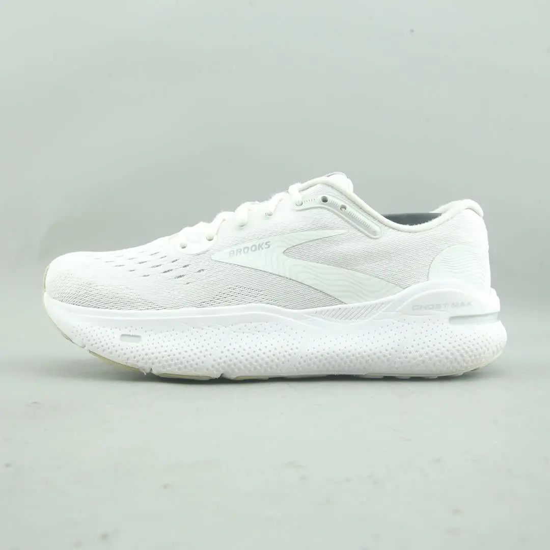 Brooks Ghost Max 1