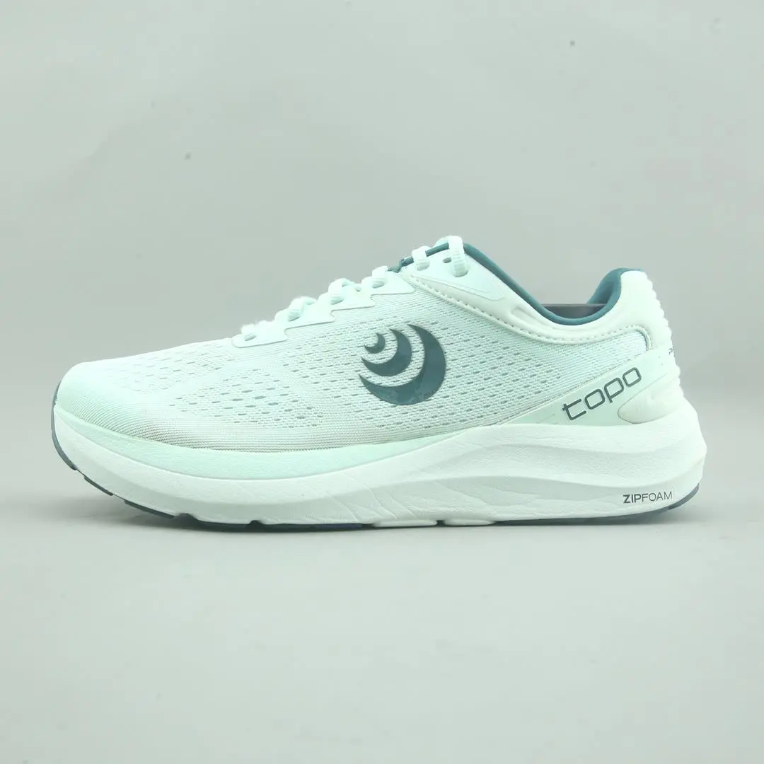 Topo Athletic Phantom 3 1