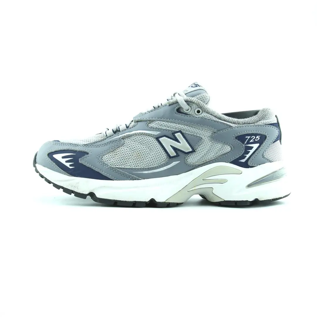 New Balance 725 1