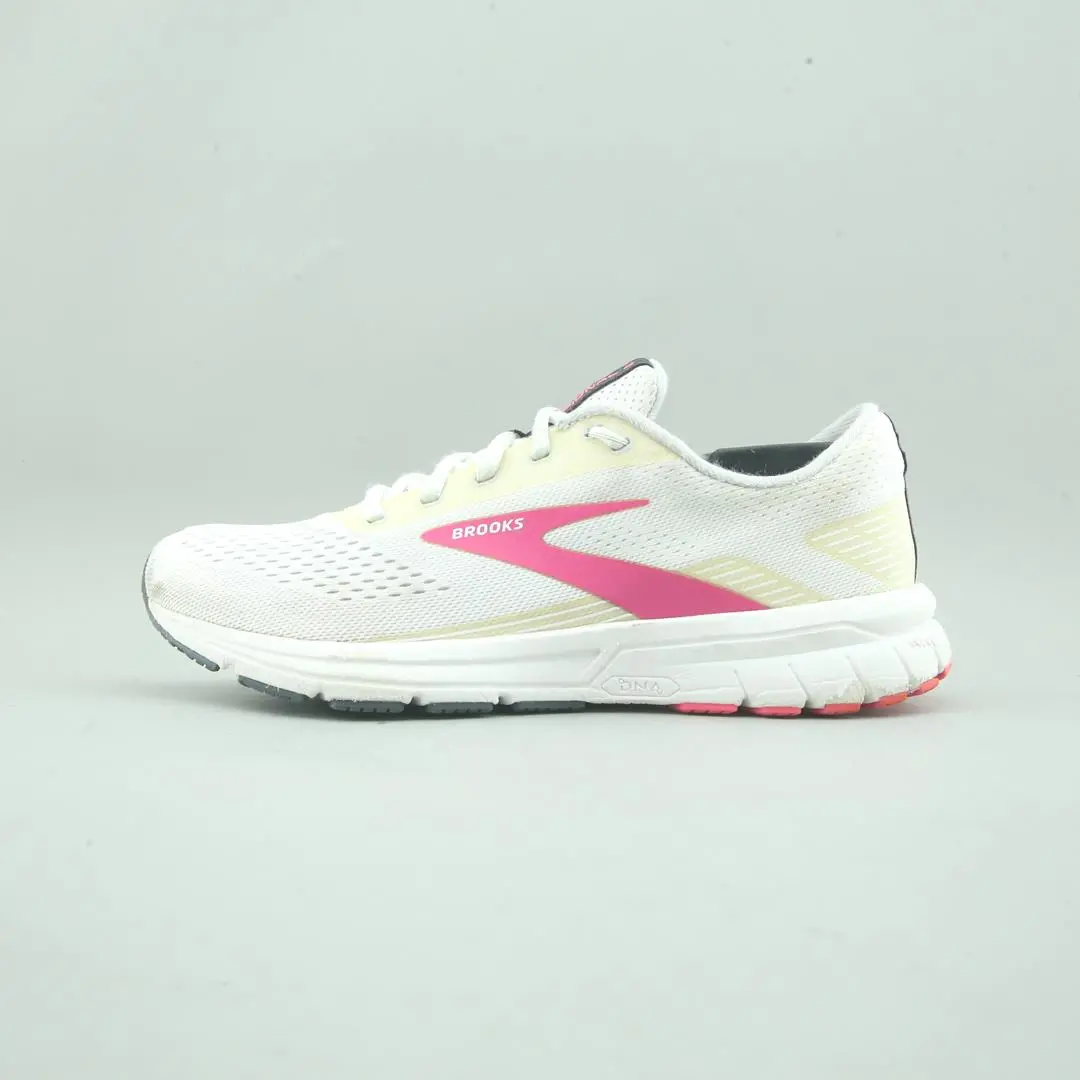 Brooks Signal 3 1