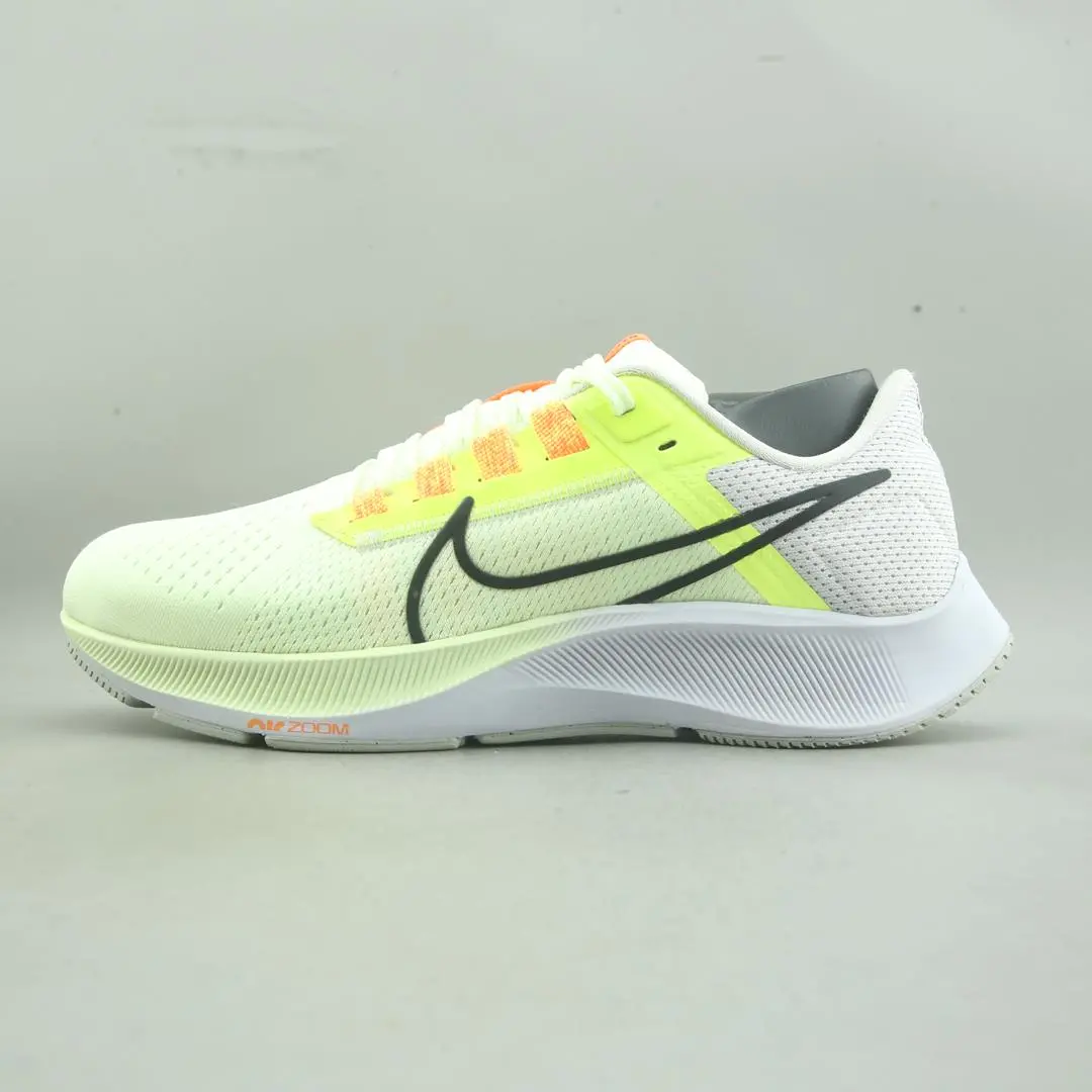 Nike Air Zoom Pegasus 38 1