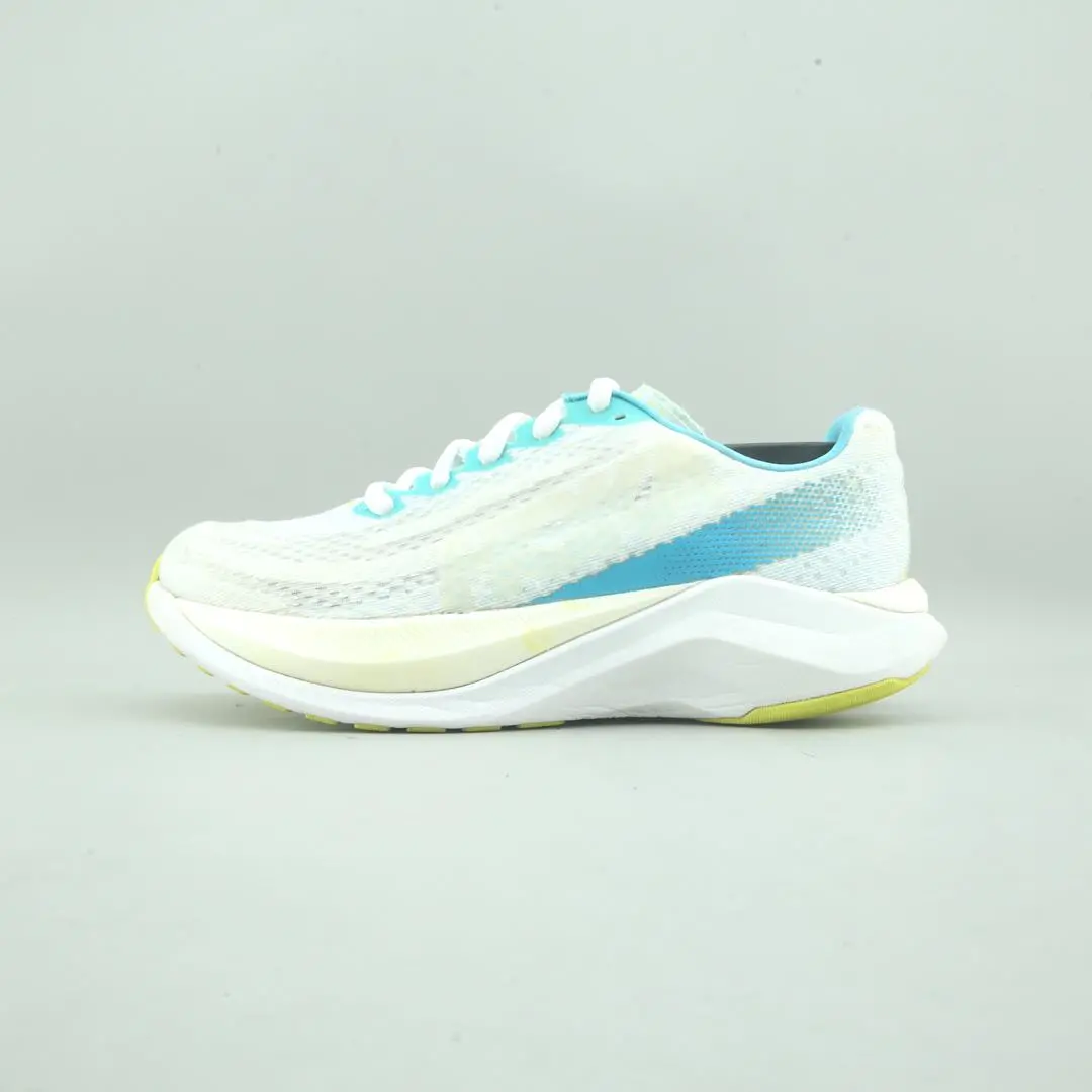 Hoka One One Mach X 1