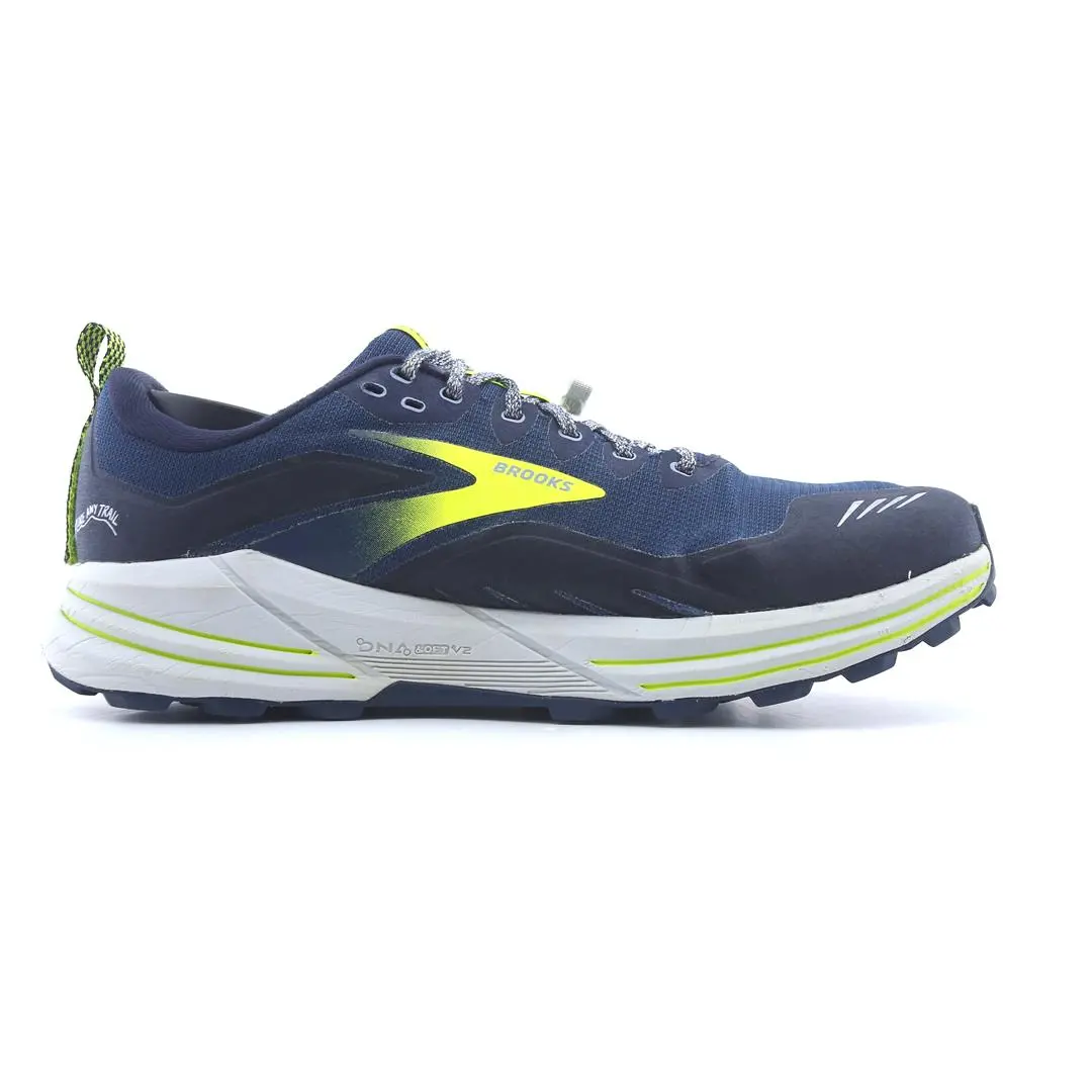 Brooks Cascadia 16 2