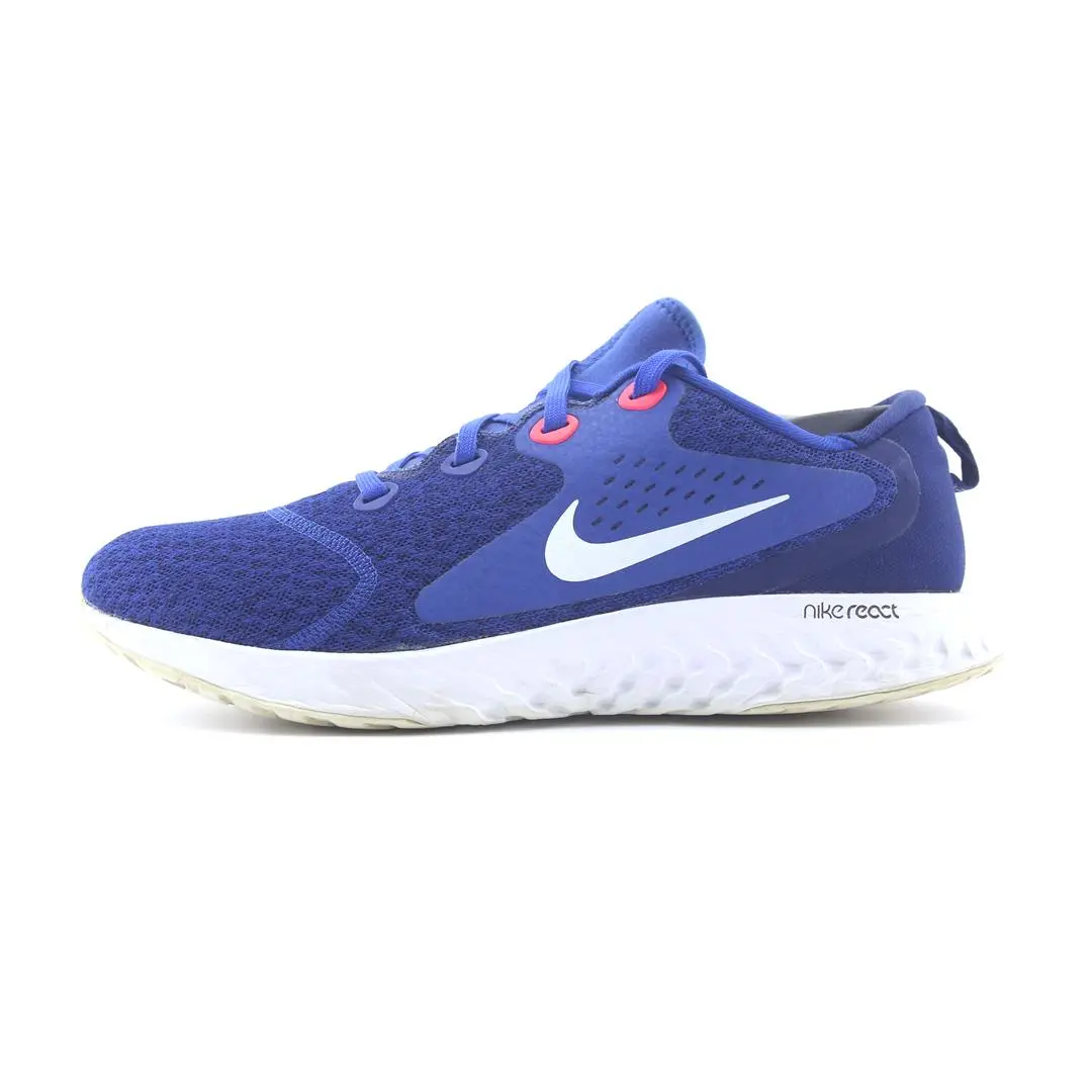 Nike Legend React 1