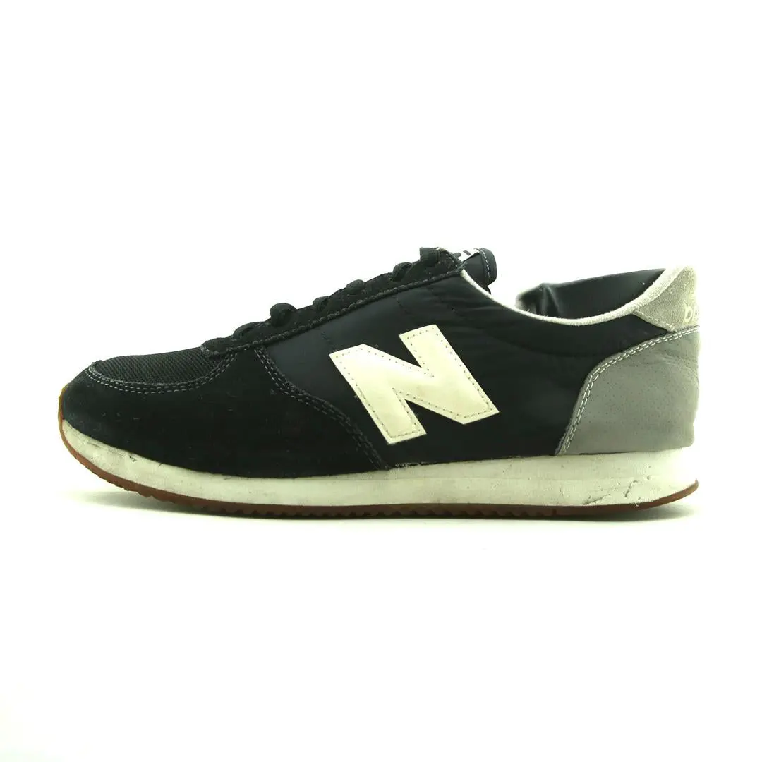 New Balance 220 1