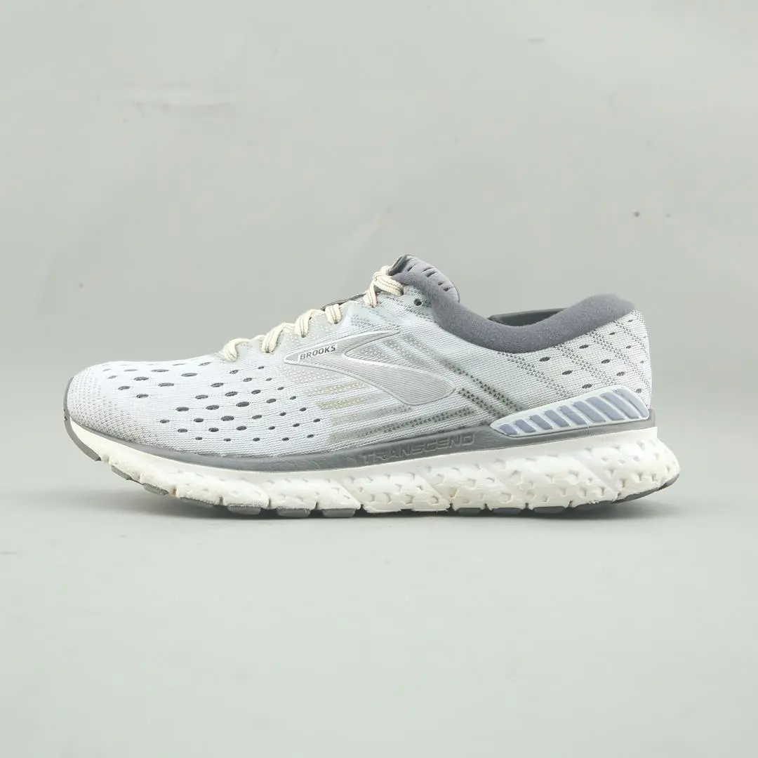 Brooks  Transcend 6 1