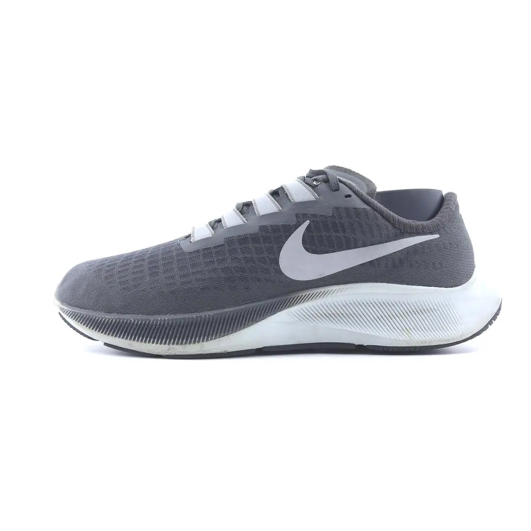 Nike Zoom Pegasus 37 1