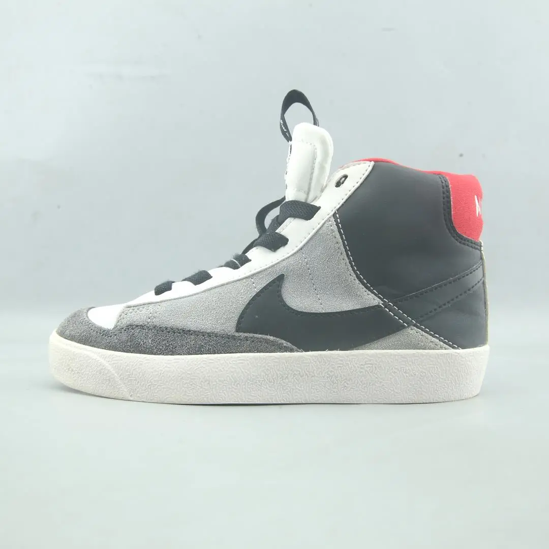 Nike Blazer Mid '77 Se 1