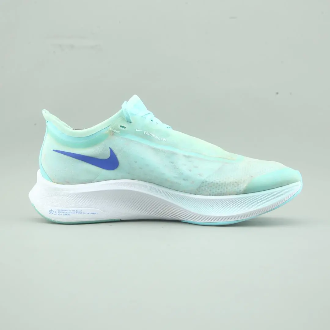 Nike Zoom Fly 3 2