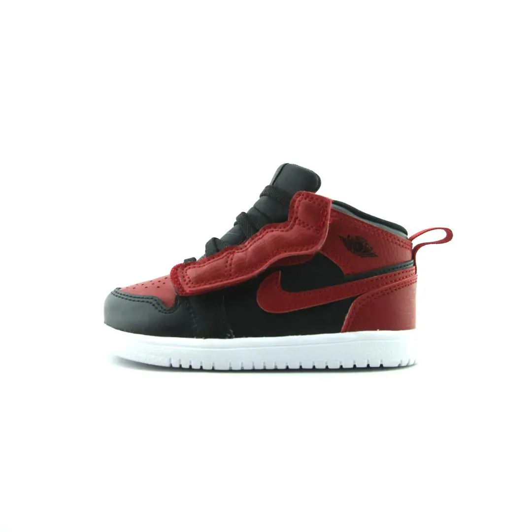 Jordan 1 Mid Alt 1