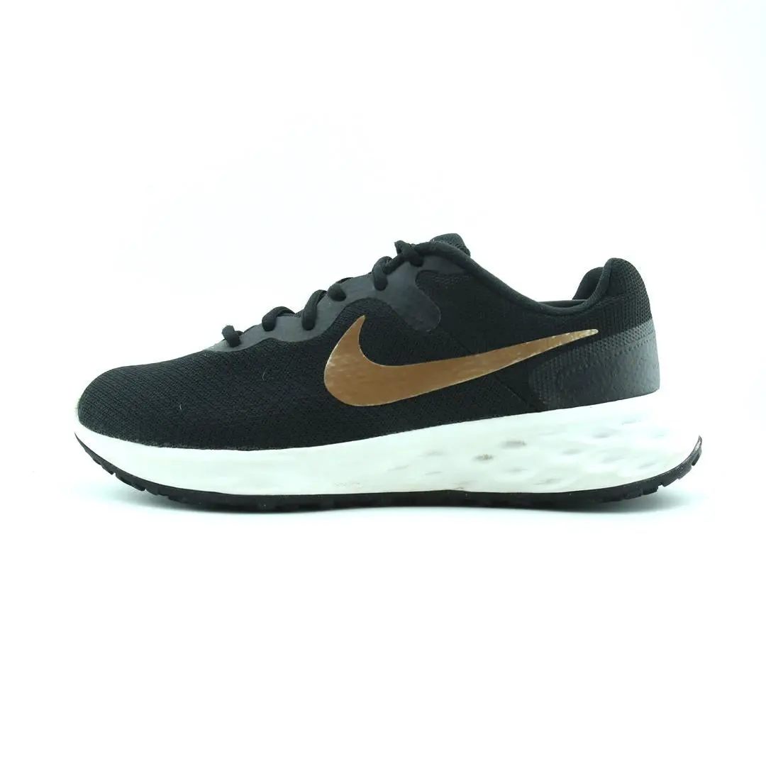 Nike Revolution 6 1