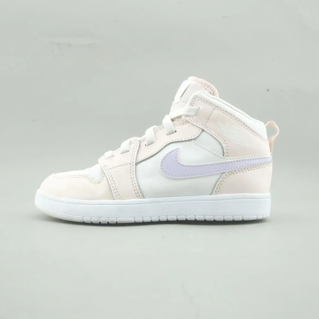 Nike Jordan 1 Mid Alt 1