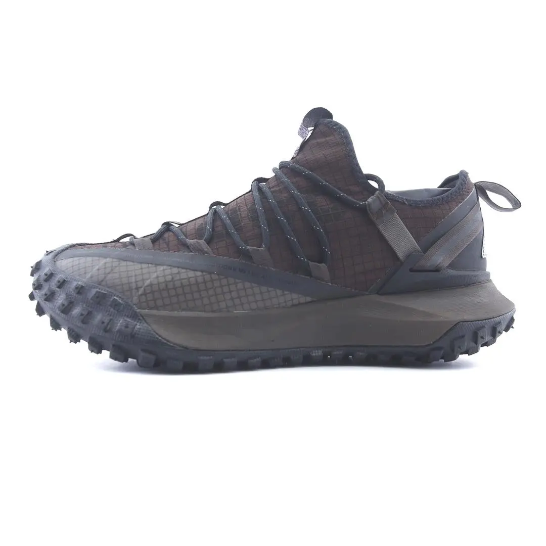 Nike  Mountain Fly Low 1