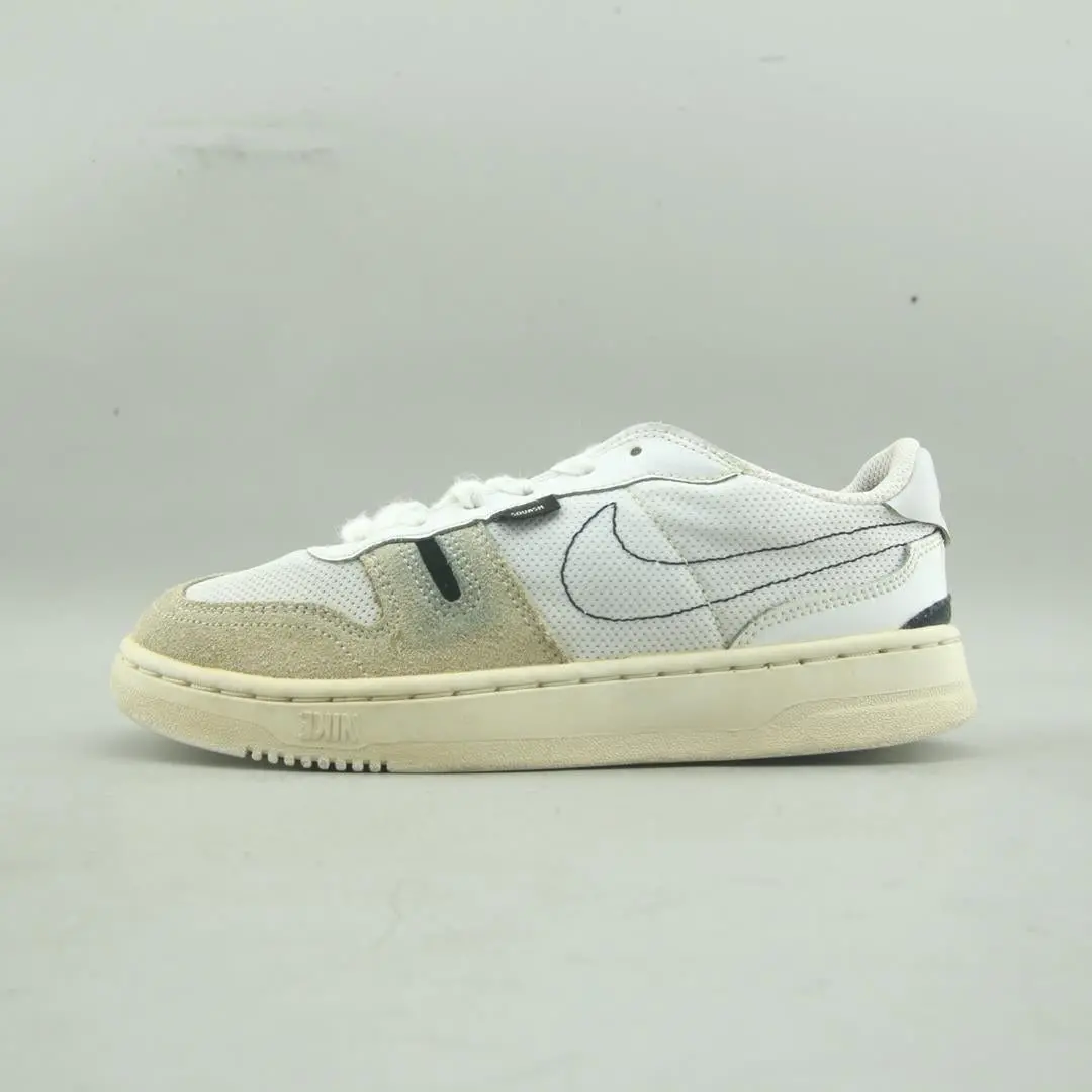Nike  Squash Type 1