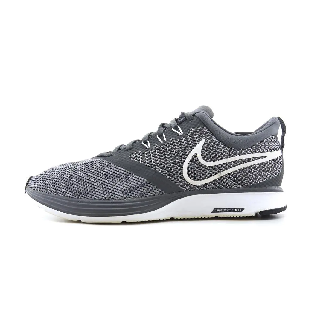 Nike  Zoom Strike 1