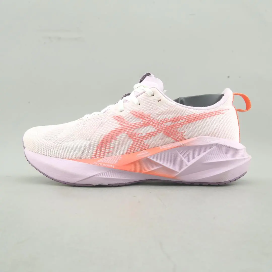 Asics Novablast 5 1