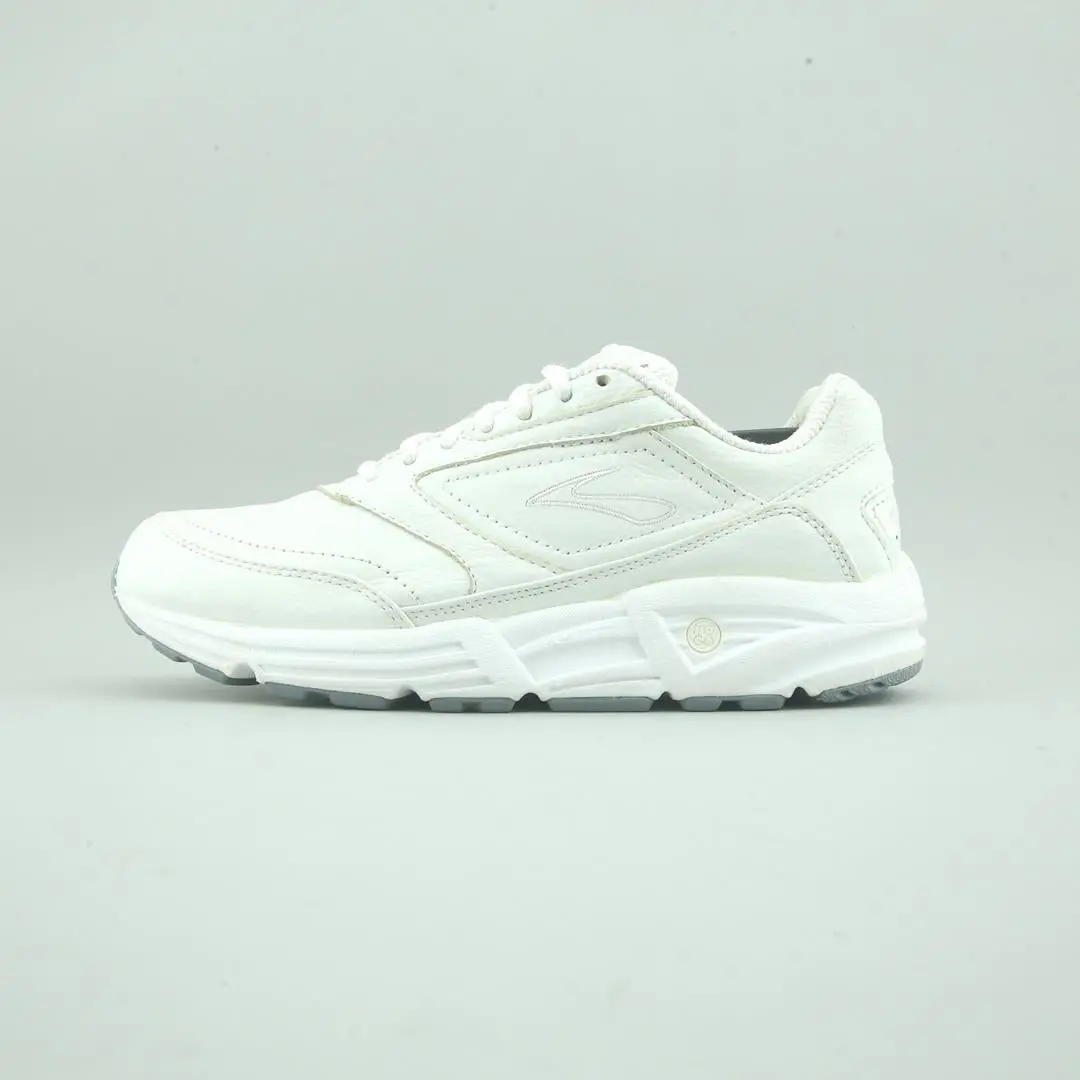 Brooks Addiction Walker 1