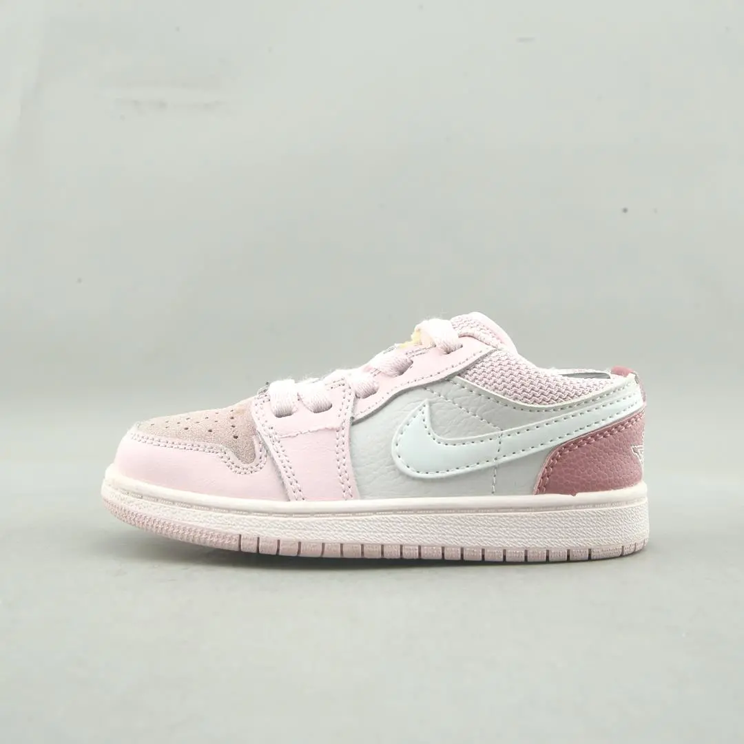 Nike Air Jordan 1 Low 1