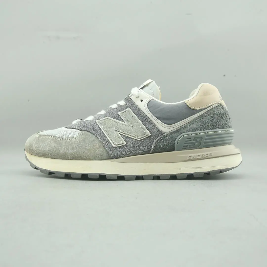 New Balance  574V2 1