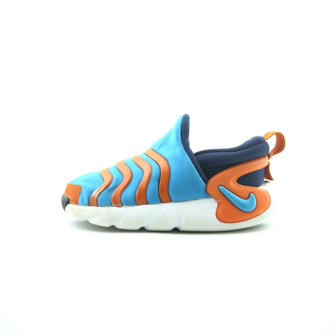 Nike  Dynamo Go 1