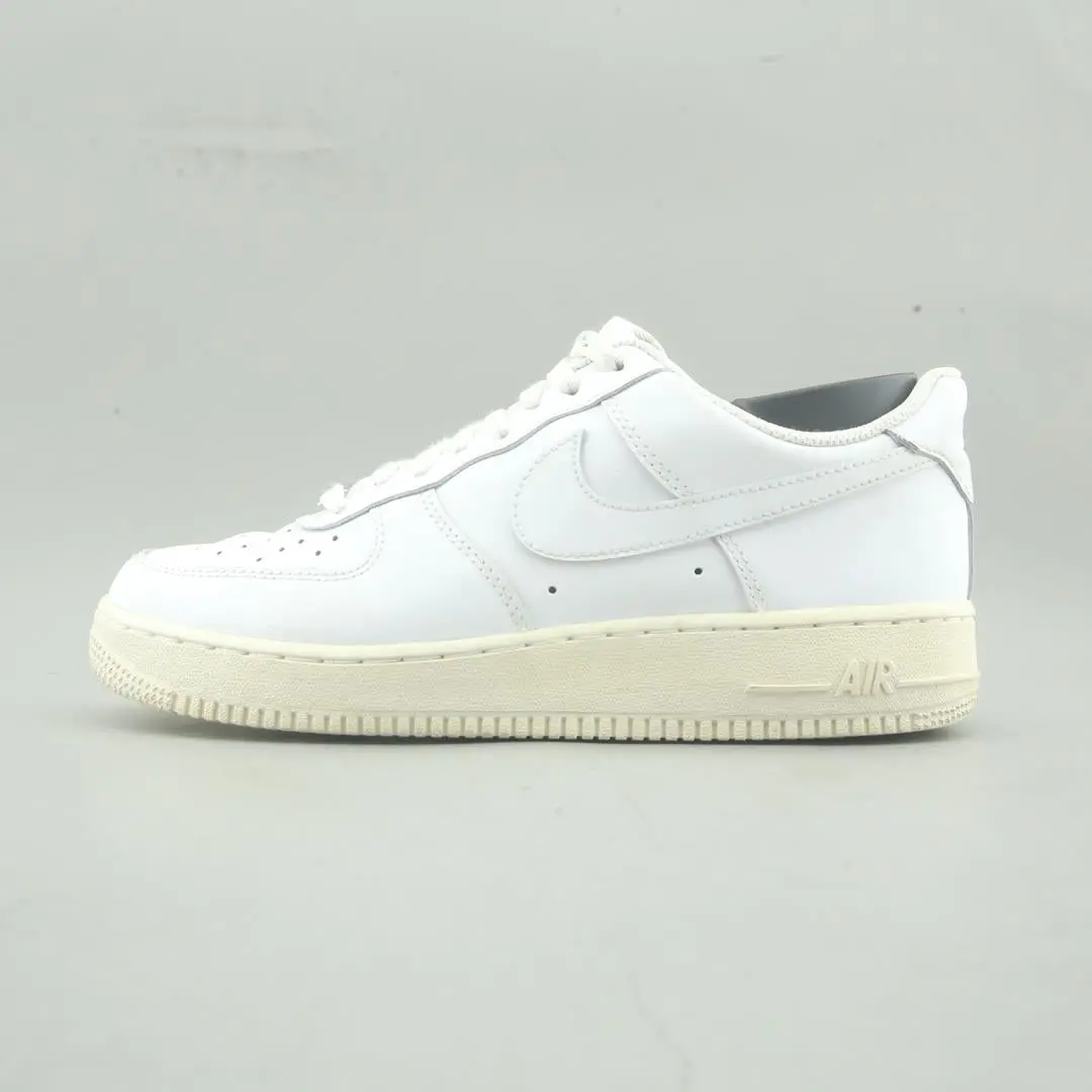 Nike Air Force 1 Low '07 1