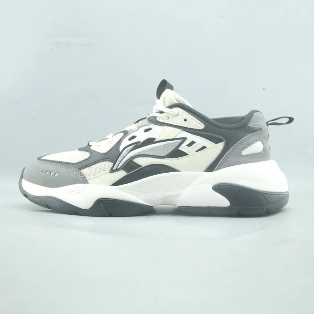 Li-Ning Skylark 1