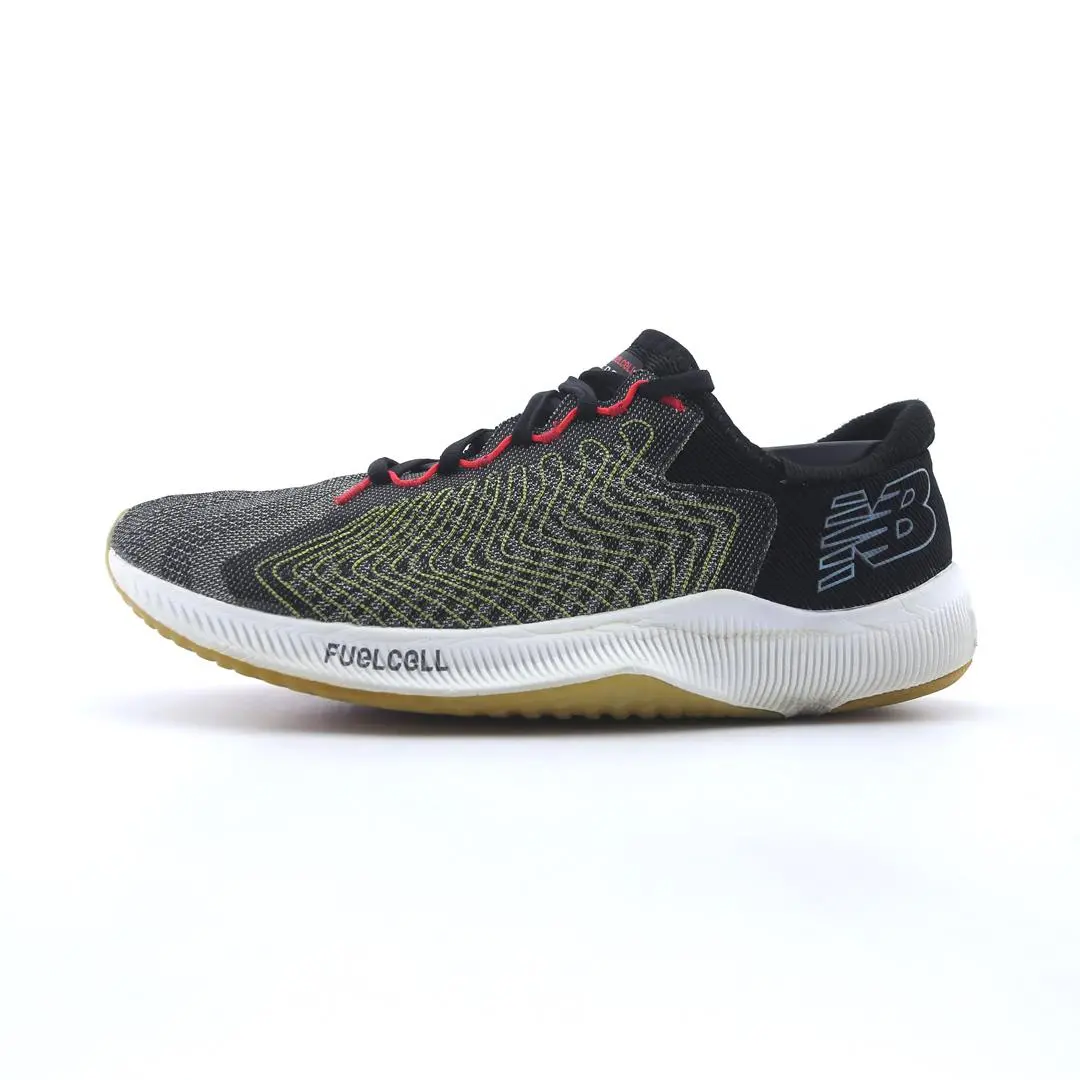 New Balance Fuelcell Rebel 1