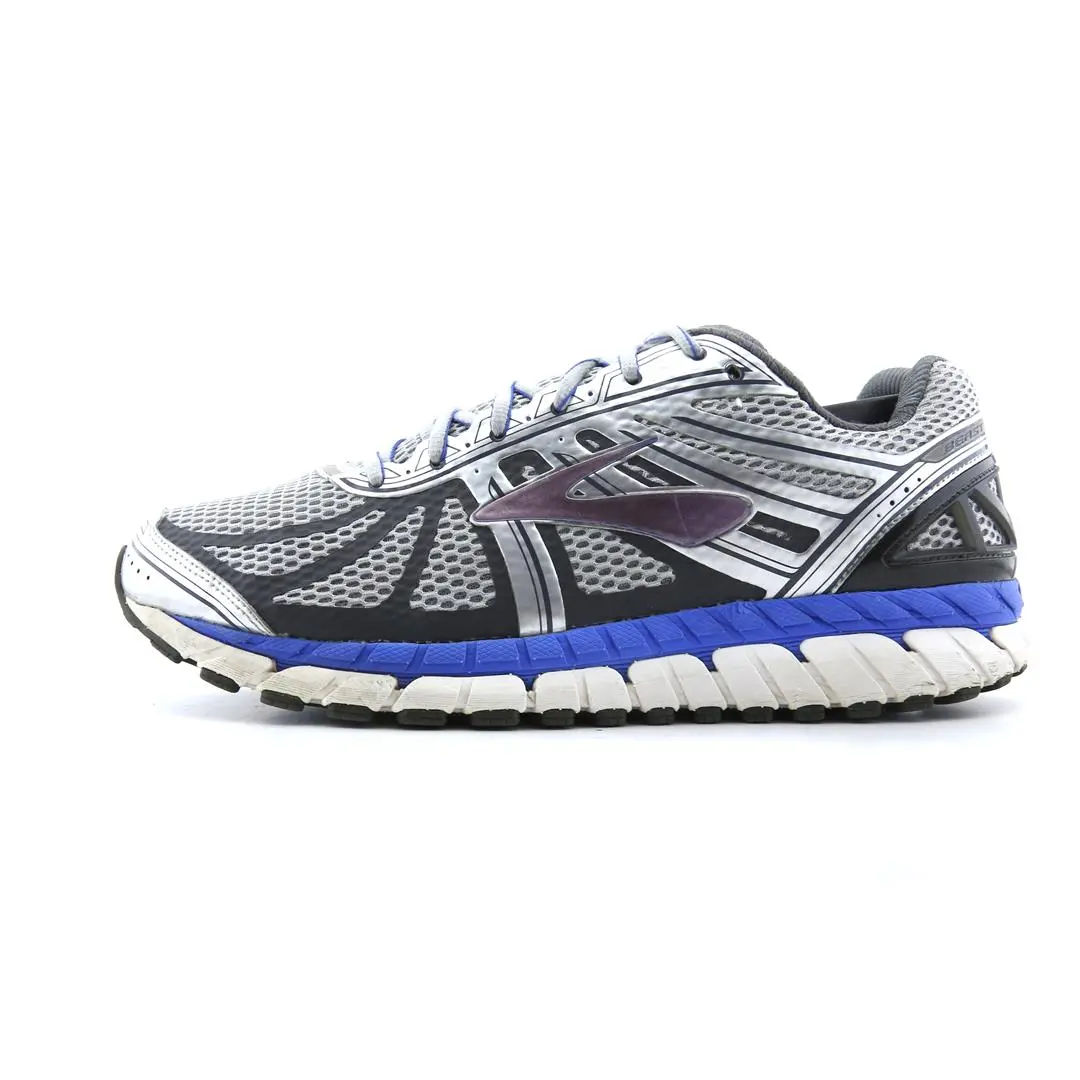 Brooks Beast 16 1