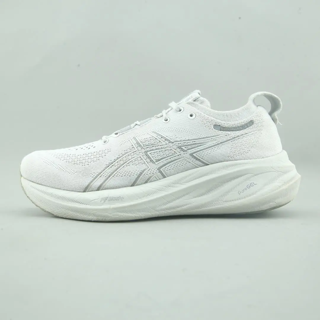 Asics  Gel Nimbus 26 1