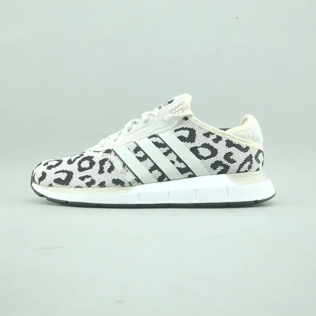 Adidas  Swift Run X 1