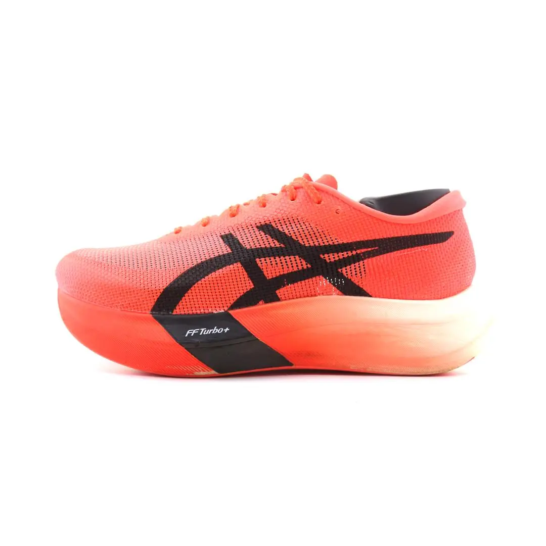 Asics Metaspeed Sky Paris 1
