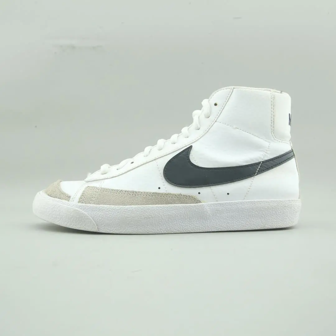 Nike Blazer Mid '77 1