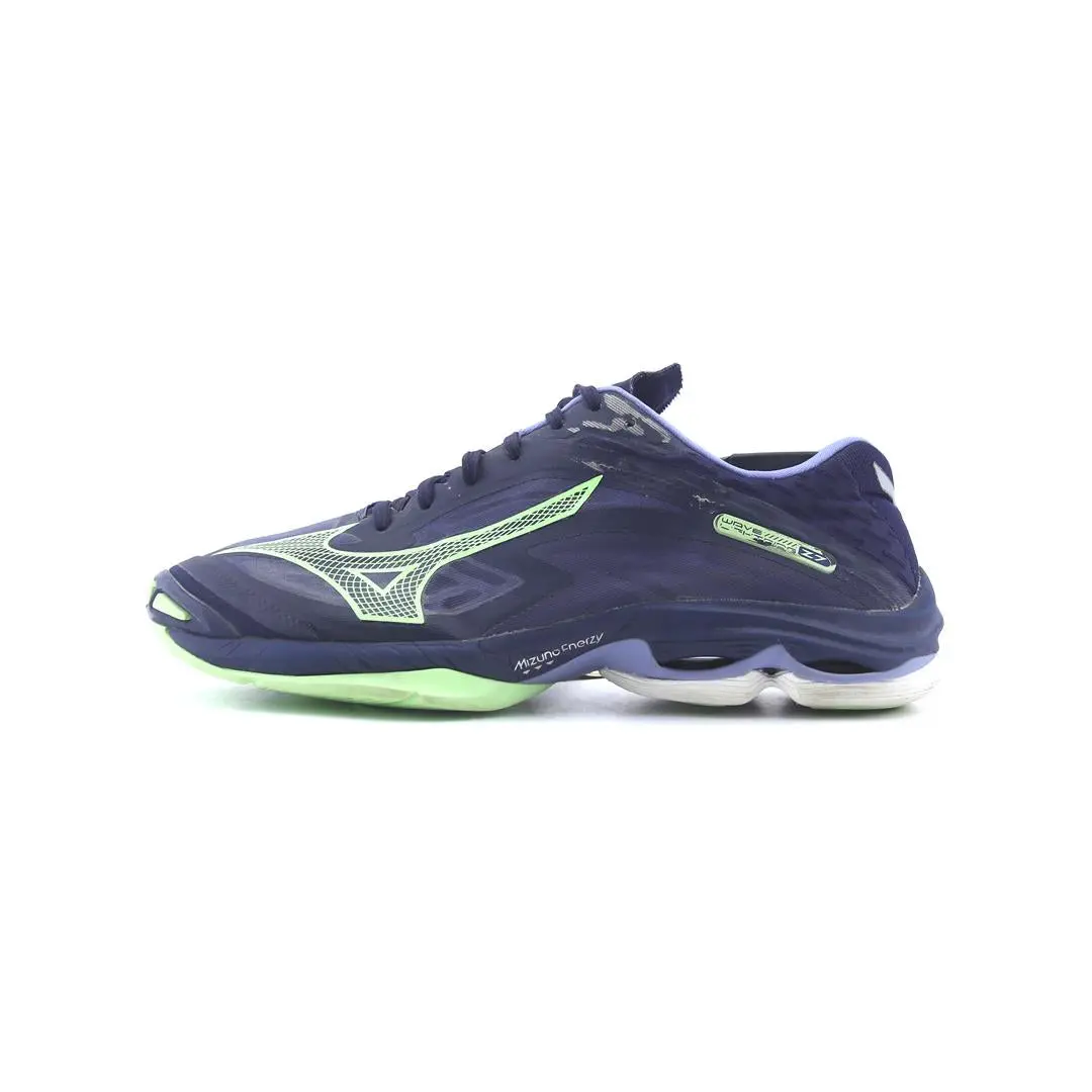 Mizuno Wave Lightning Z7 1