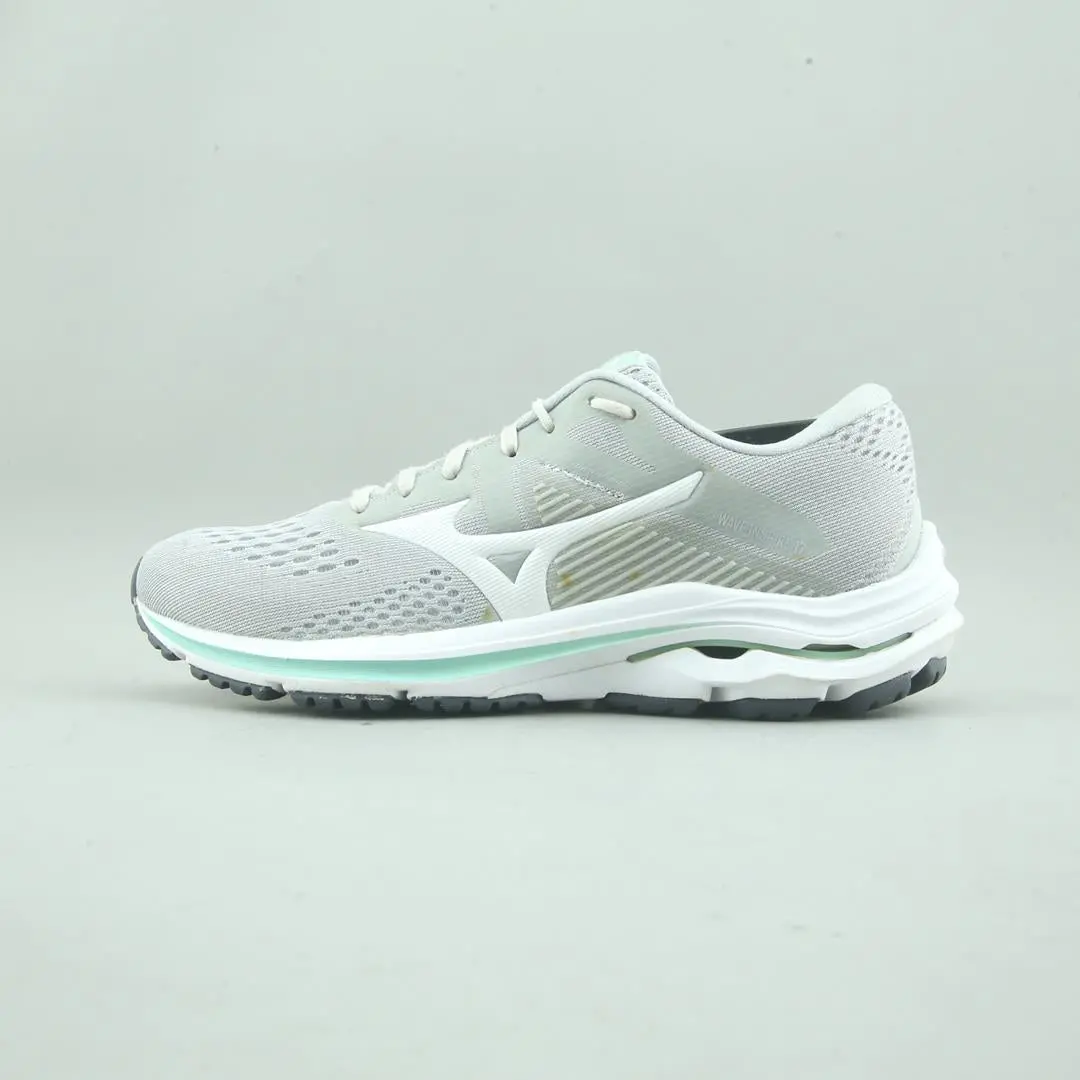Mizuno Wave Inspire 17 1