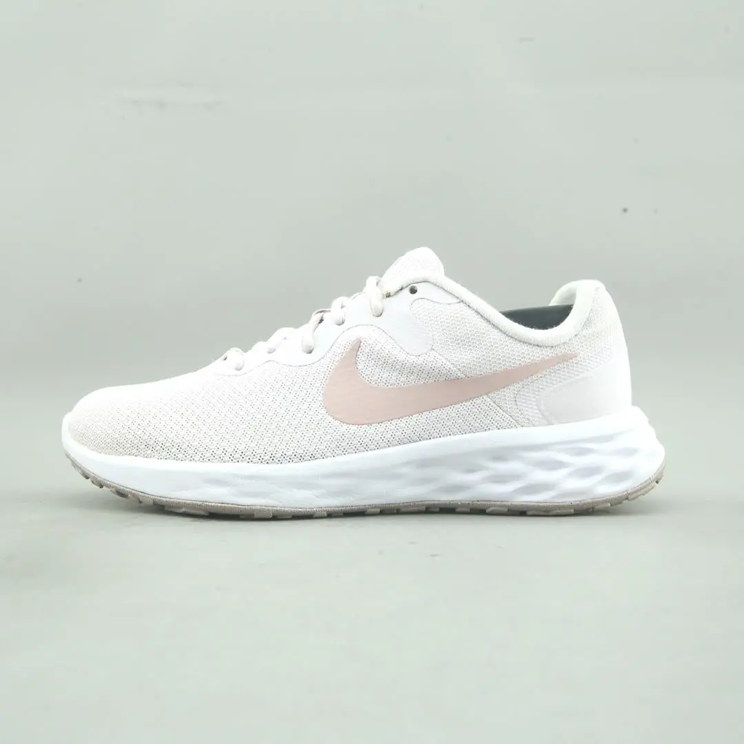 Nike Revolution 6 1
