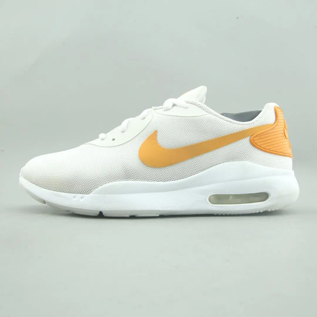 Nike Air Max Oketo 1