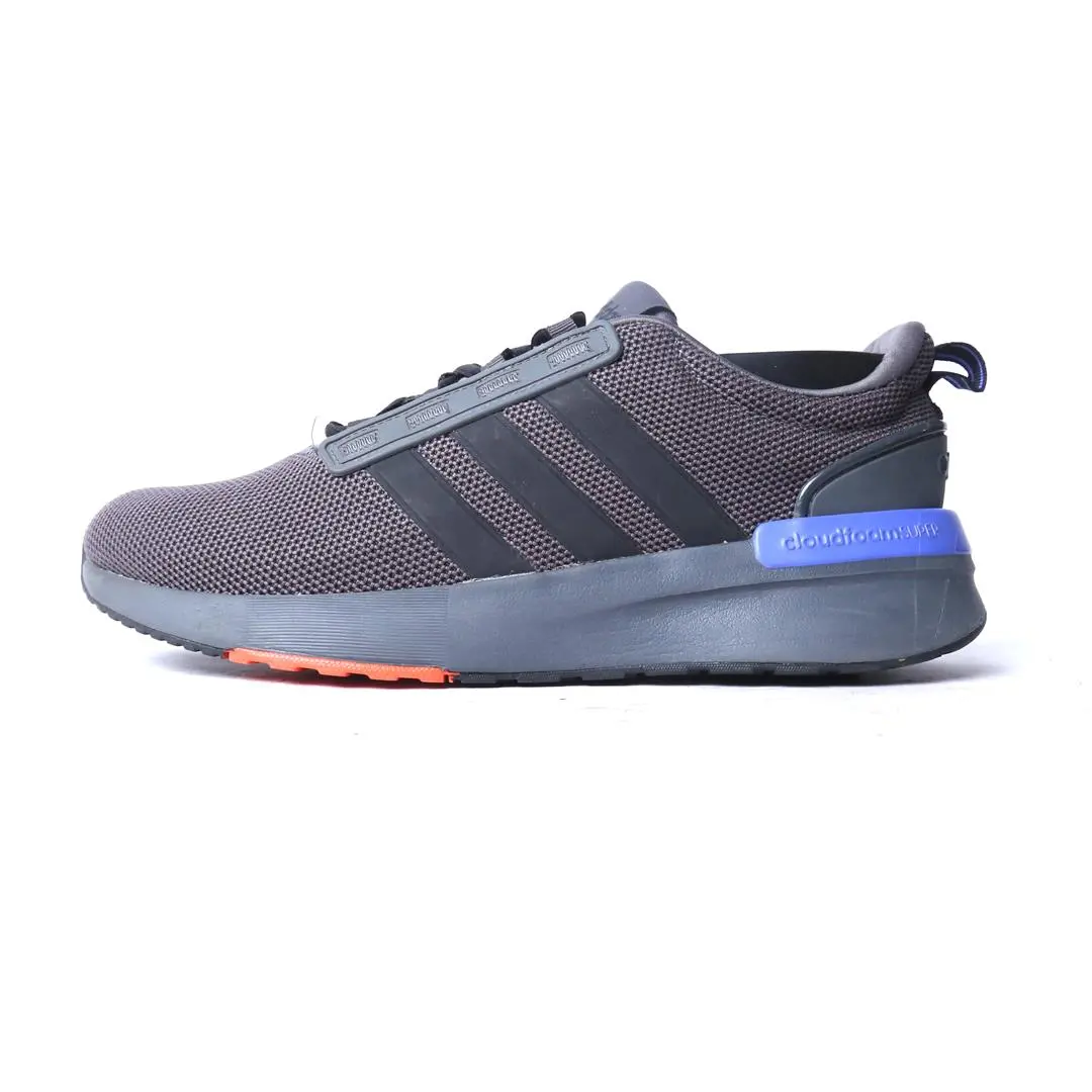 Adidas  Racer Tr21 1