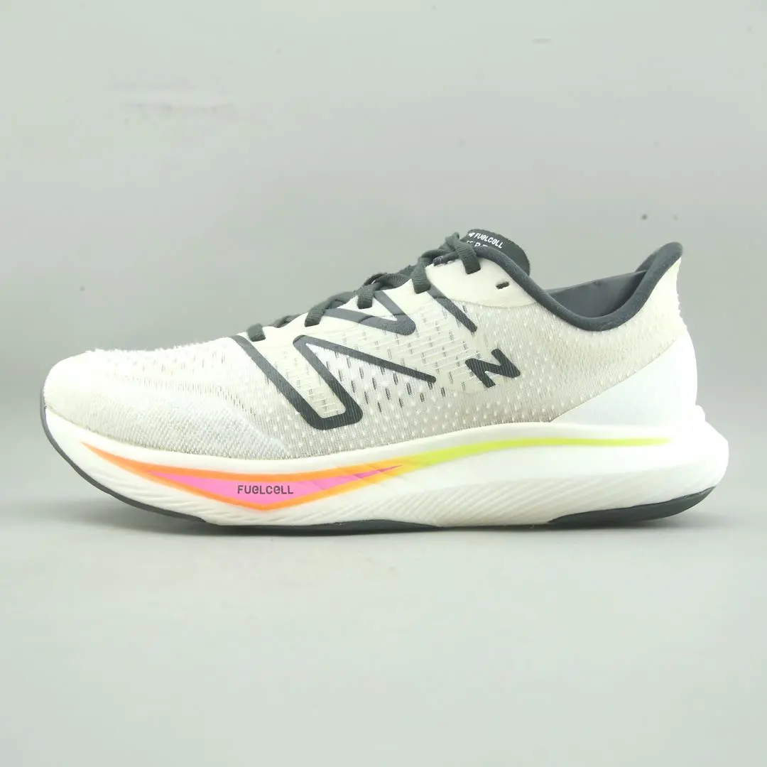 New Balance Fuelcell Rebel V3 1